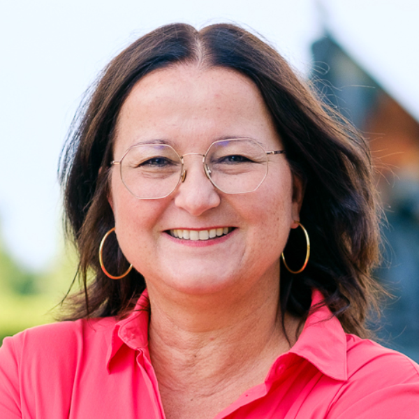  Ursel Scheurer
